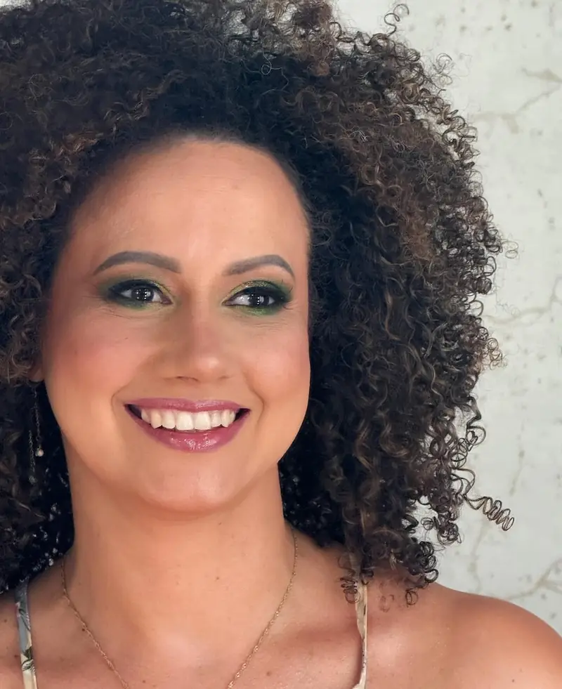 Maquillaje de fiesta terminado