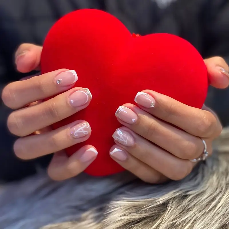 Manicura hecha en Mapi Beauty