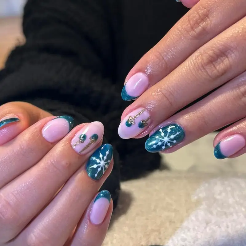 Manicura hecha en Mapi Beauty